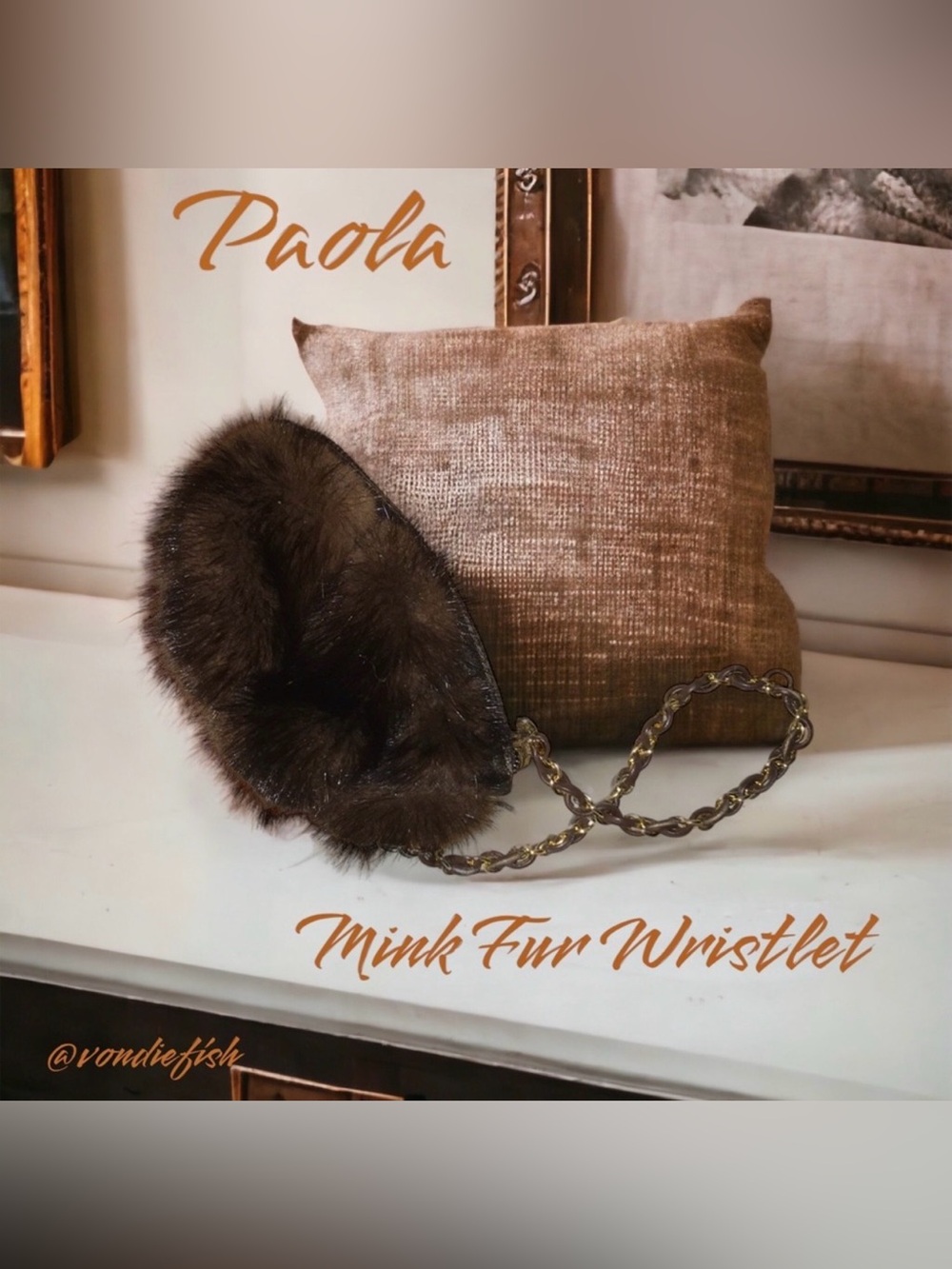 PAOLA Vintage Brown Mink & Leather Fur Wristlet